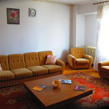 With 2 70 Sqm And Balcony, Central Near Gara De Nord, Opera House Apartment