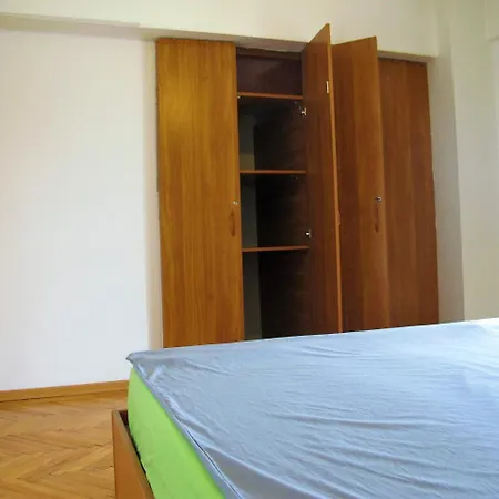 With 2 70 Sqm And Balcony, Central Near Gara De Nord, Opera House Apartment Bucharest