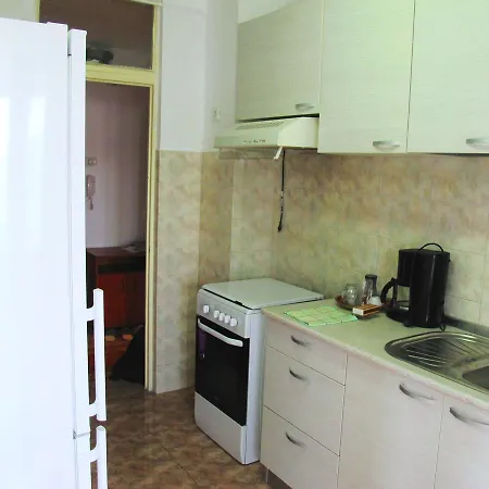 With 2 70 Sqm And Balcony, Central Near Gara De Nord, Opera House